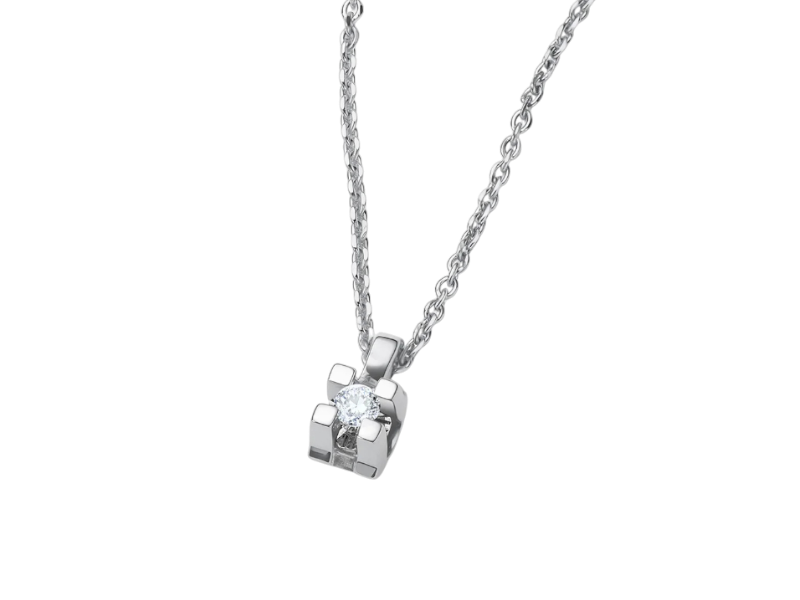 Колье из белого золота с бриллиантом 1