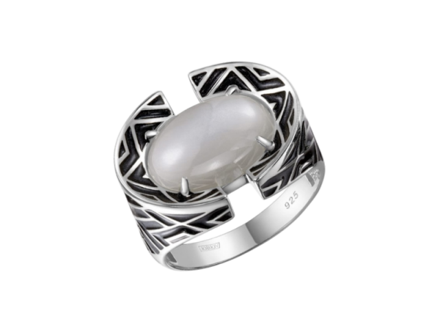 Серебряное кольцо с лунным камнем 0