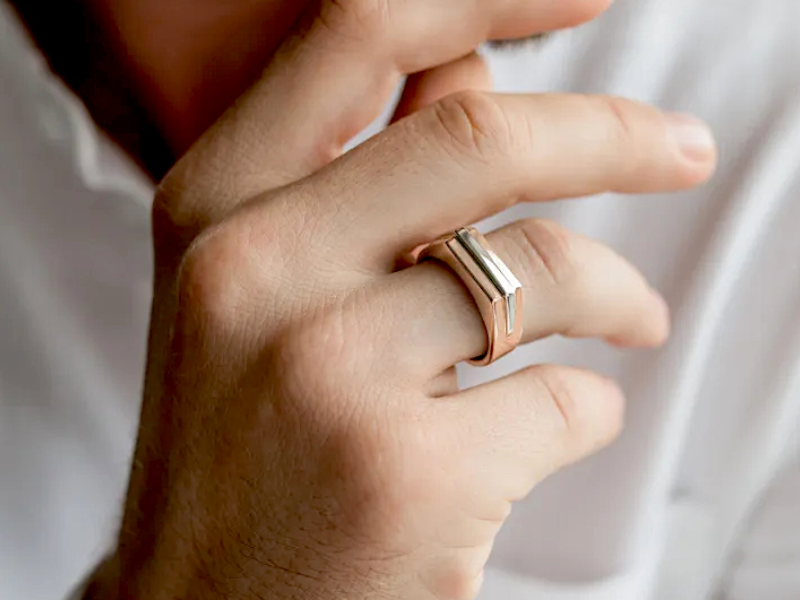 Золотая печатка 22р 1